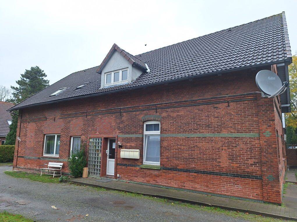 3 rooms Apartment in Wesermarsch, Germany No. 369392