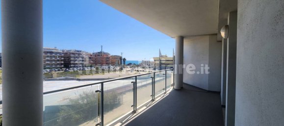 Apartamento T2 em Rome, Italy N.º 220812 26