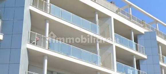 Apartamento T2 em Rome, Italy N.º 220812 3