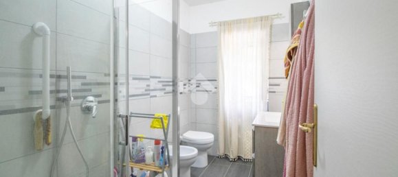 Casa de 9 divisões em Greccio, Italy N.º 277808 11