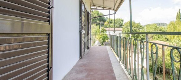 Casa de 9 divisões em Greccio, Italy N.º 277808 19