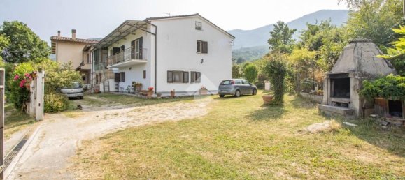 Casa de 9 divisões em Greccio, Italy N.º 277808 23