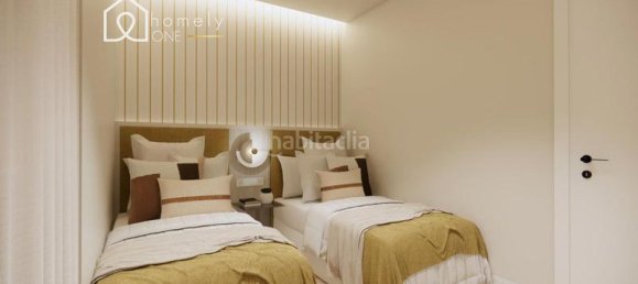 4 bedrooms Apartment in Madrid, Spain No. 125550 12