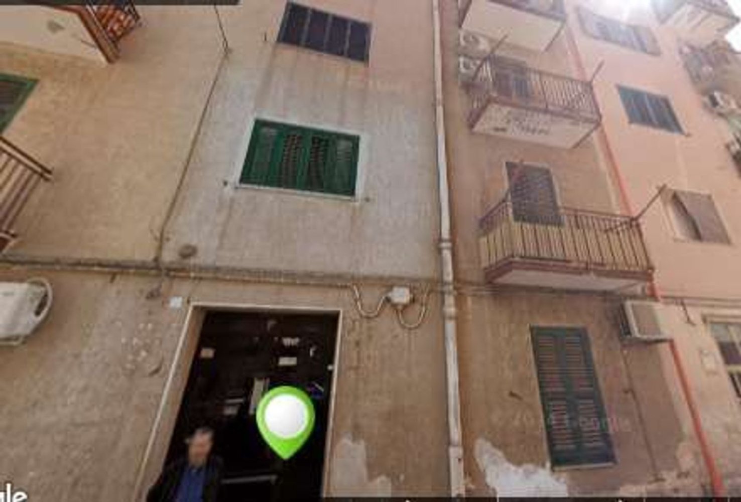 4 rooms Apartment in Taranto, Italy No. 186562