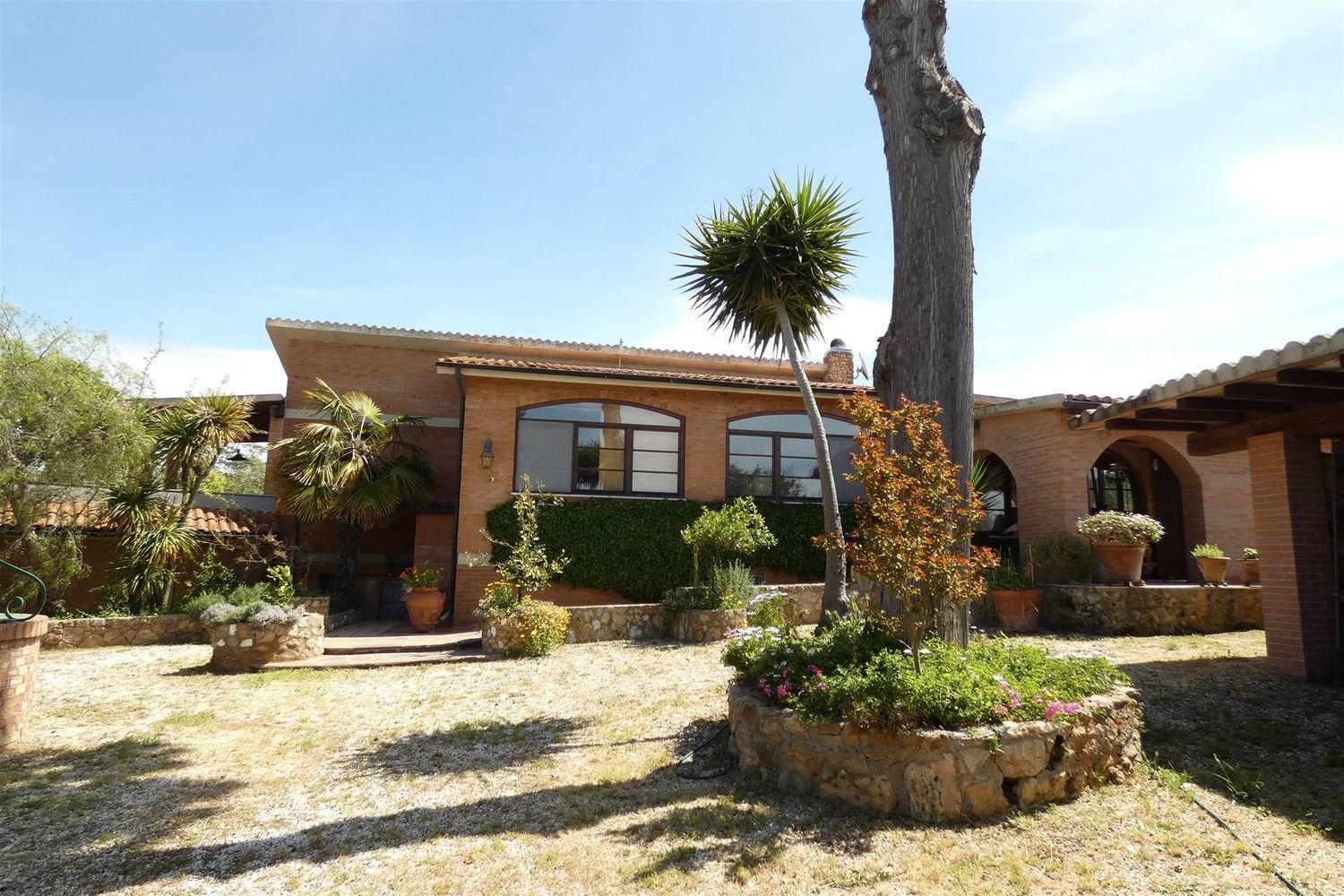 9-salle Maison à Bibbona, Italy No. 230116