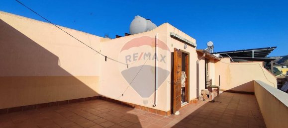 4 Schlafzimmer Haus in Avola, Italy, Nr. 334237 3