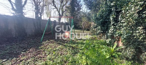 469m² Land in Rosny-sous-Bois, France No. 182048 3