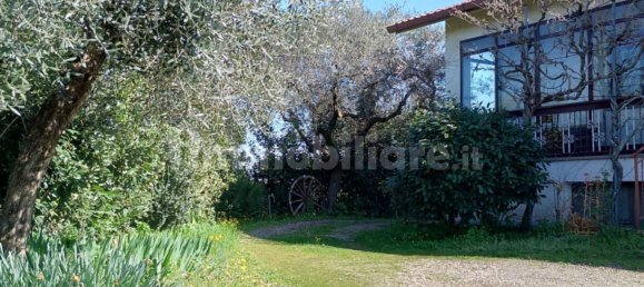 3 Schlafzimmer Villa in Viterbo, Italy, Nr. 59141 2