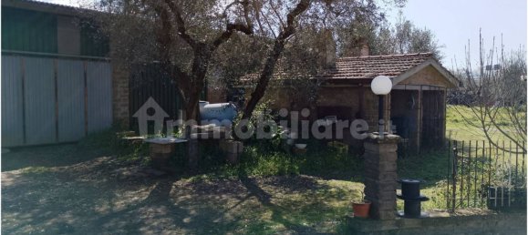3 Schlafzimmer Villa in Viterbo, Italy, Nr. 59141 20