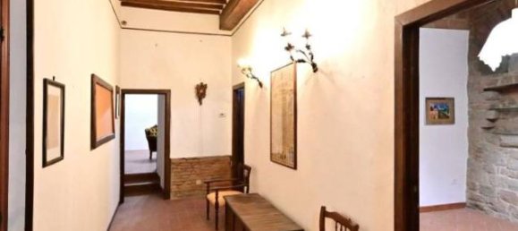 10غرفة شقة في Cortona, Italy رقم 19120 13