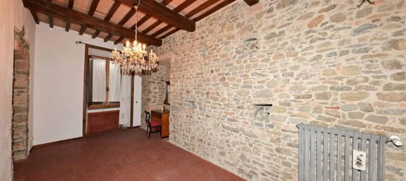 10غرفة شقة في Cortona, Italy رقم 19120 3