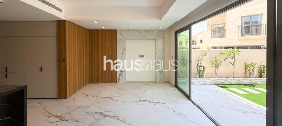 Adosado de 3 dormitorios en Jumeirah Golf Estates, UAE No. 99887 2