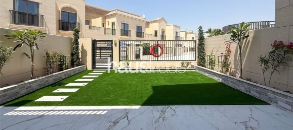 Adosado de 3 dormitorios en Jumeirah Golf Estates, UAE No. 99887 8