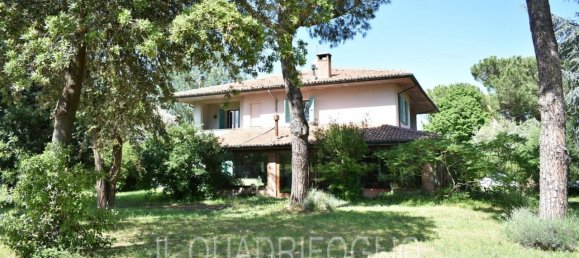 6غرفة فيلا في Cesena, Italy رقم 18136 36