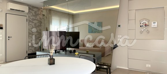 3 bedrooms House in Rimini, Italy No. 328737 5