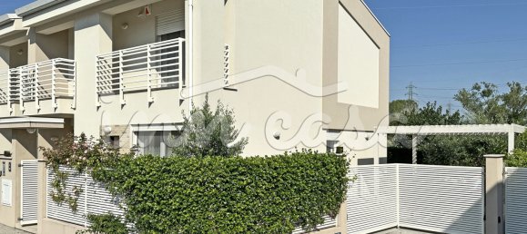 3 bedrooms House in Rimini, Italy No. 328737 50