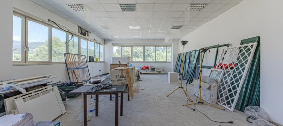 2000m² Warehouse in Massa, Italy No. 303816 36