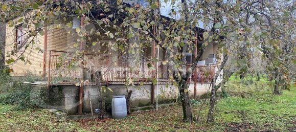 Grundstück in Forino, Italy 3000m², Nr. 270431 7