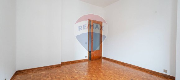 3 bedrooms Apartment in Bergamo, Italy No. 360482 12