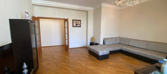 Квартира с 3 спальнями в Насиминский район, Азербайджан № 1242 37