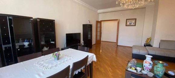 Квартира с 3 спальнями в Насиминский район, Азербайджан № 1242 28