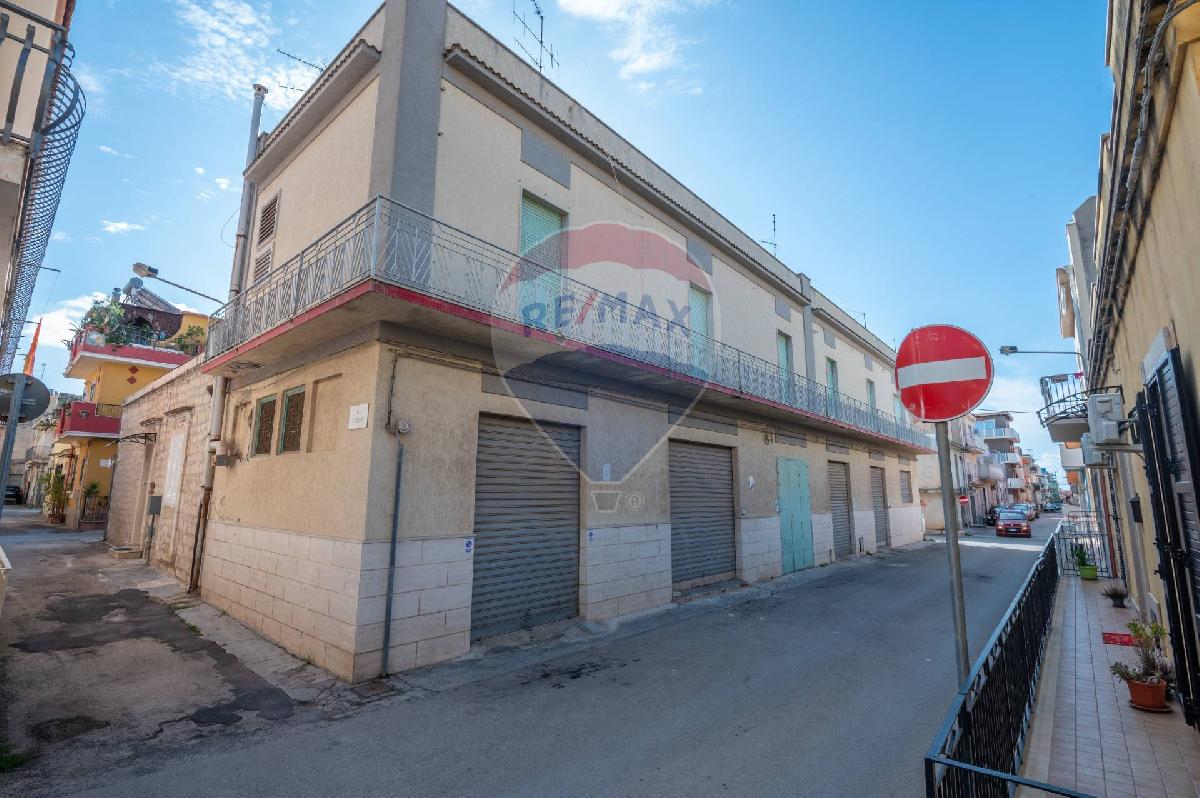 8 Schlafzimmer Haus in Pozzallo, Italy, Nr. 64307