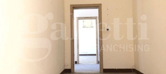 5 bedrooms House in Oristano, Italy No. 63381 8