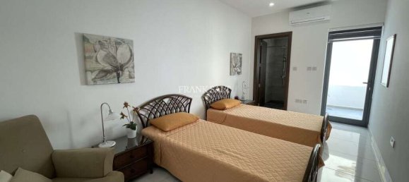 4 bedrooms Apartment in Birzebbuga, Malta No. 8089 7