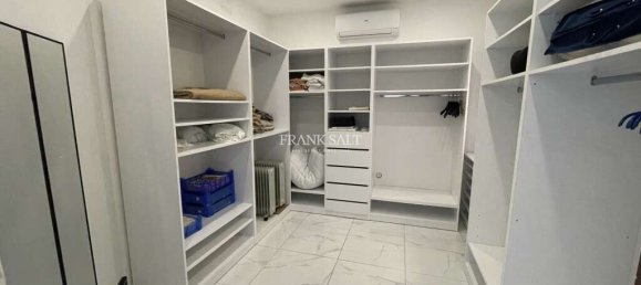 4 bedrooms Apartment in Birzebbuga, Malta No. 8089 10