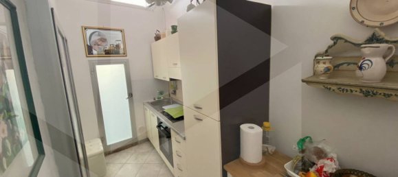 Apartamento de 4 habitaciónes en Barletta, Italy No. 26584 11