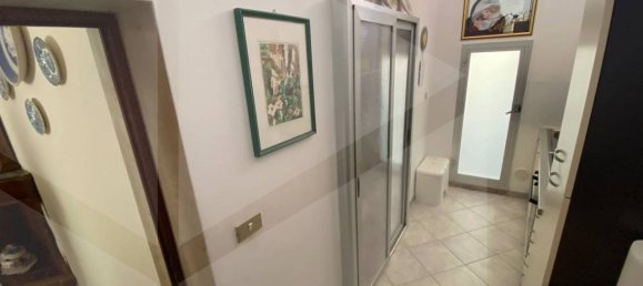 Apartamento de 4 habitaciónes en Barletta, Italy No. 26584 12