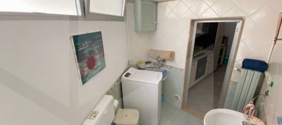 Apartamento de 4 habitaciónes en Barletta, Italy No. 26584 14