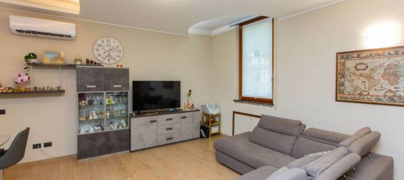 Casa T4 em Busto Arsizio, Italy N.º 115459 3