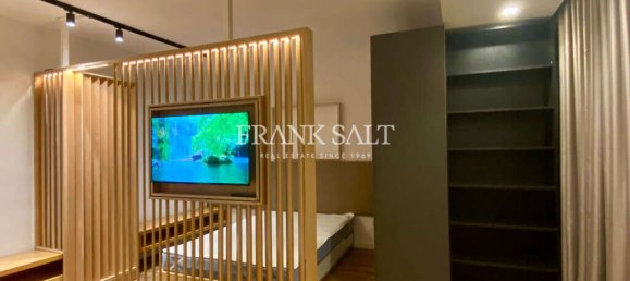 1 bedroom Apartment in Saint Julian's, Malta No. 10829 5