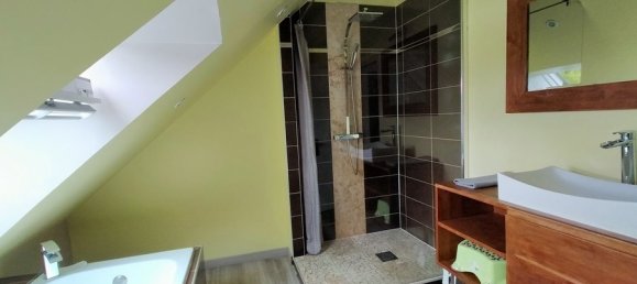 4 bedrooms House in Mayenne, France No. 321832 6