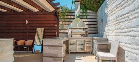 5 Schlafzimmer Gewerbliche Immobilie in Agios Tychonas, Cyprus, Nr. 19089 12