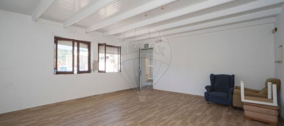 8 bedrooms House in Bucelas, Portugal No. 180640 27