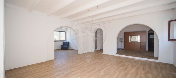 8 bedrooms House in Bucelas, Portugal No. 180640 24