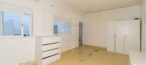 8 bedrooms House in Bucelas, Portugal No. 180640 31