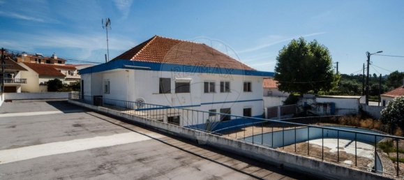 8 bedrooms House in Bucelas, Portugal No. 180640 41