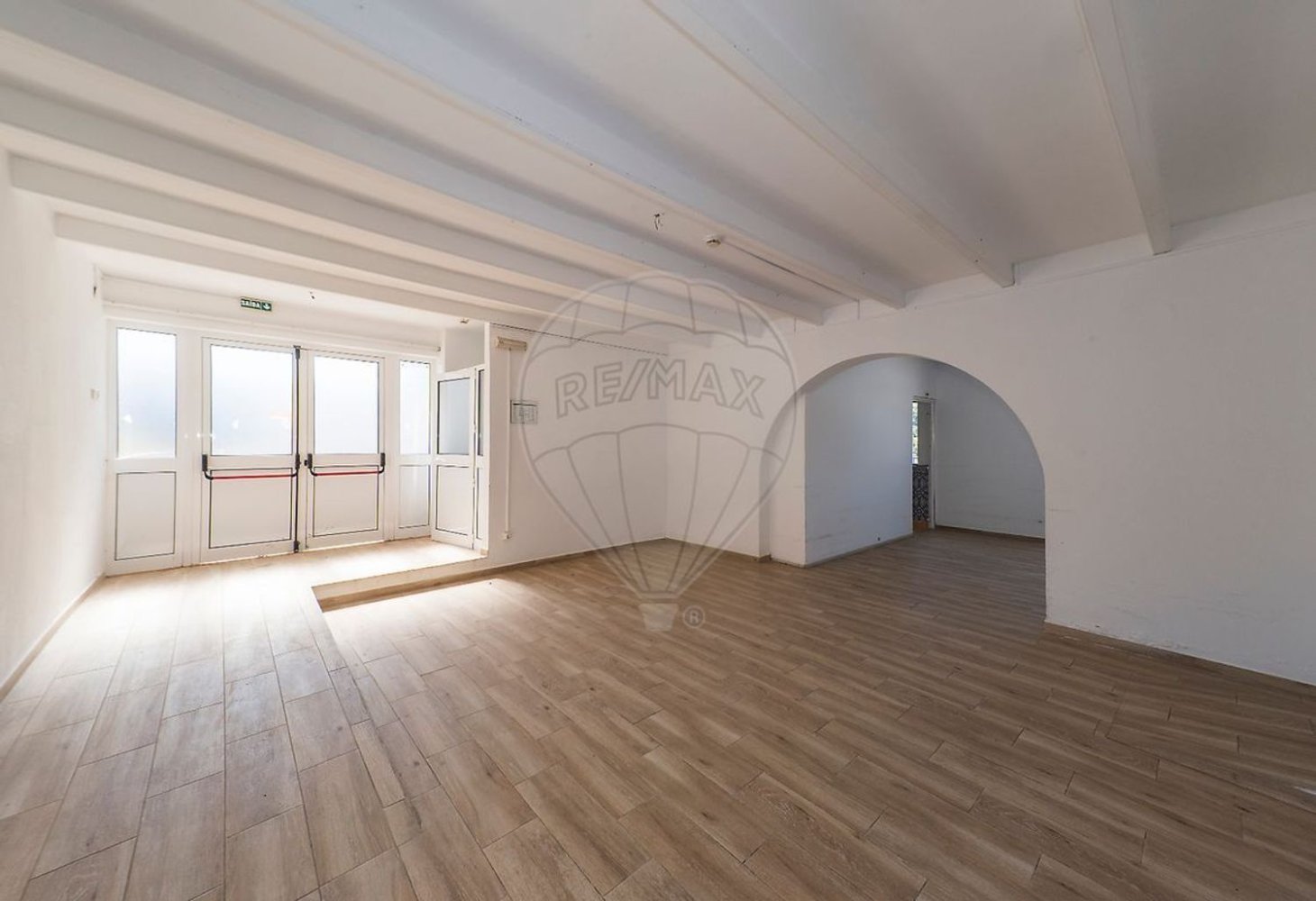 8 bedrooms House in Bucelas, Portugal No. 180640