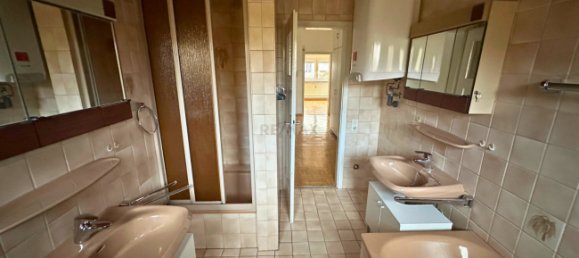 7 bedrooms Building in Baden-Wurttemberg, Germany No. 20757 2