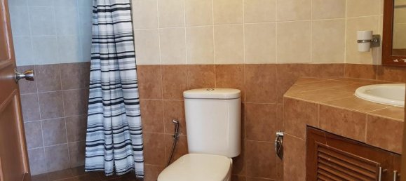 3 bedrooms Condo in Bangkok, Thailand No. 6587 12