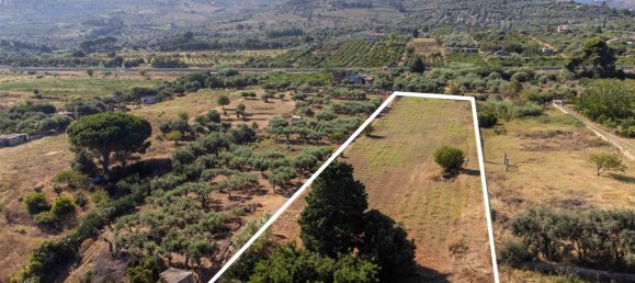 4063m² Land in Campofelice di Roccella, Italy No. 275530 14