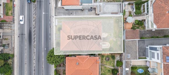 600m² Commercial property in Braga, Portugal No. 233954 2