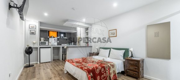 600m² Commercial property in Braga, Portugal No. 233954 17