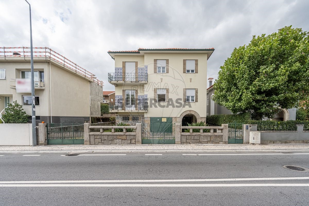  عقار تجاري في Braga, Portugal 600متر مربع رقم 233954