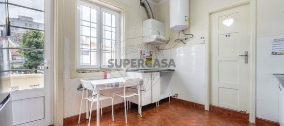 600m² Commercial property in Braga, Portugal No. 233954 32