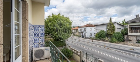 600m² Commercial property in Braga, Portugal No. 233954 13