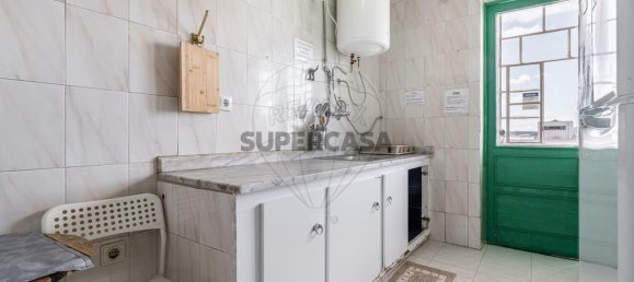 600m² Commercial property in Braga, Portugal No. 233954 42